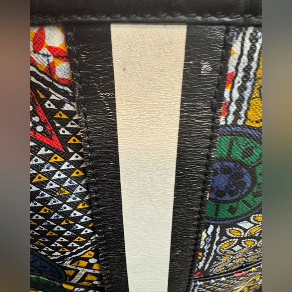 ๐๐๐ Vintage L.A.M.B. Bowler Handbag by Gwen Stefani - Picture 16 of 16